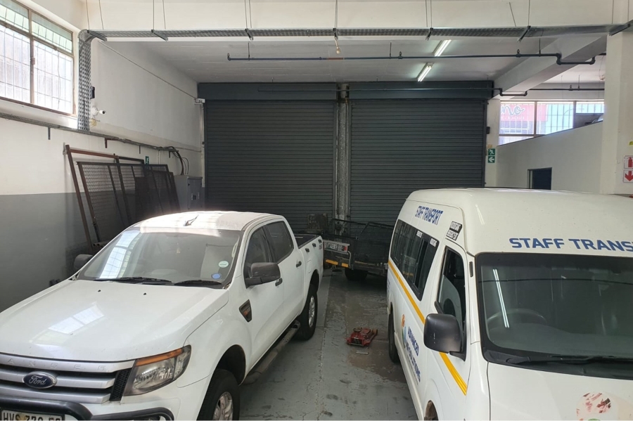 To Let commercial Property for Rent in North End Eastern Cape